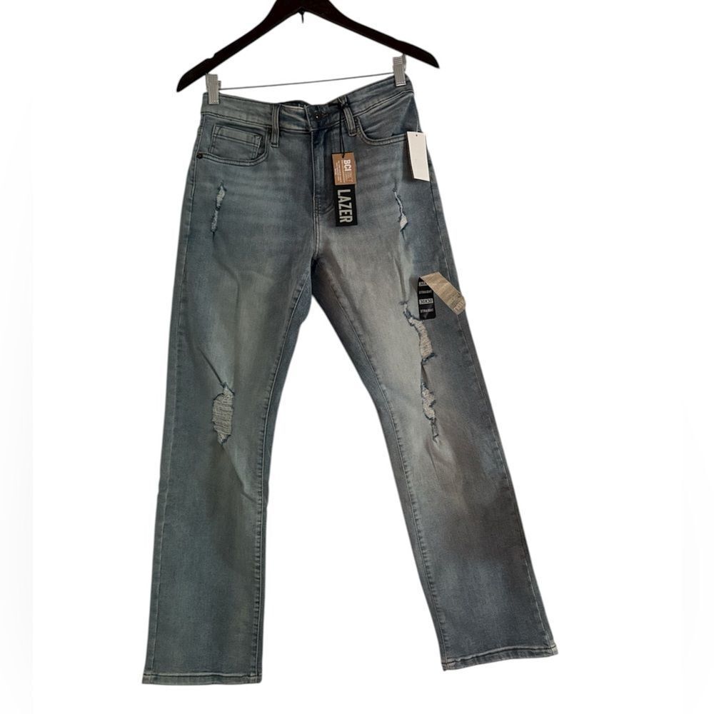 Lazer  Men's Distressed light blue Jeans NWT
